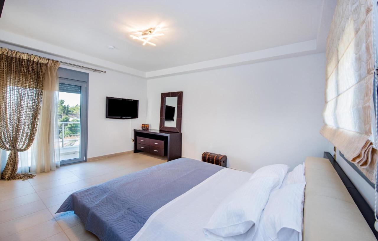 Dias Luxury Villa Koskinou  Extérieur photo